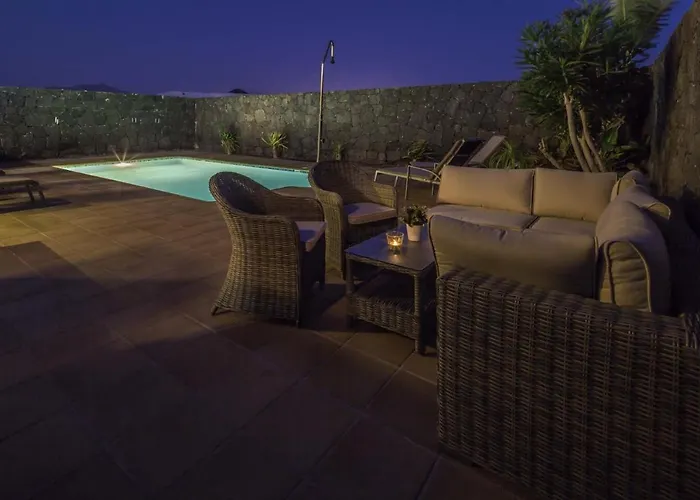 Villa Azure - LH122 By Villas Now Ltd